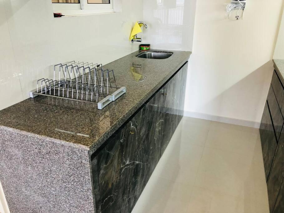 Lovely 2-Bedroom Sea View Serviced Apartment Dabolim Goa Dış mekan fotoğraf